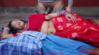 Bangladeshi Cheating wife sleeping with husband of sister Video