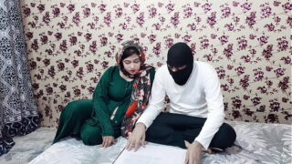 Dehati Beautiful Sexy And Hot Bhabhi Caught Cock of her Devar Video