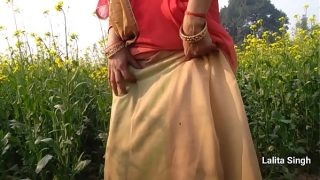 Guwahati Desi chick cant say no to XXX BF who fucks her in video