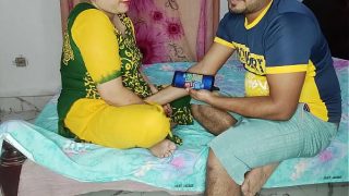 Indian Bhabhi Hardcore sex with Her Boy Friend With Clear hindi Audio