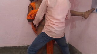 Indian Mumbai Sexy Bhabhi Hard Fucked Wet Pussy With Devor Video