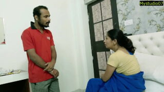 Indian Porn Boss Hardcore Fuck Pussy And Licking with Clear Audio Video