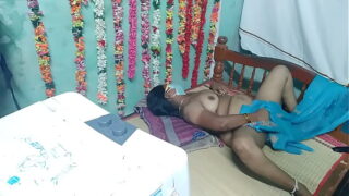 Indian real bhabhi and devar shaved pussy fucked in bedroom Video