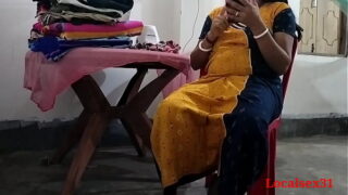 Indian Telugu House Maid Fucking Her Pussy in Home With Owner Video