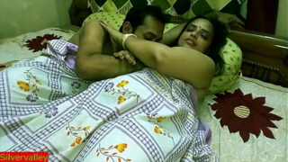 Tamil uncle fucking horny Mallu aunty Video
