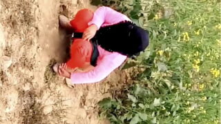 Village telugu hottie girlfriend outdoor blowjob and fucked hurd Video